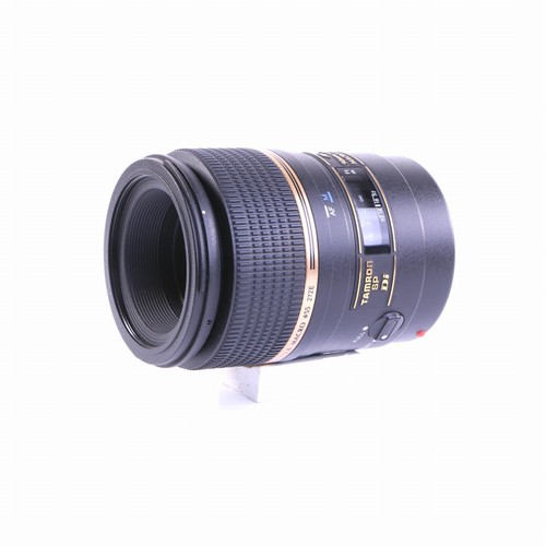 Tamron 90mm 2 - f/2.8, di