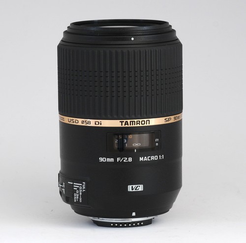 Tamron 90mm macro 1 - f2.8, 1:1