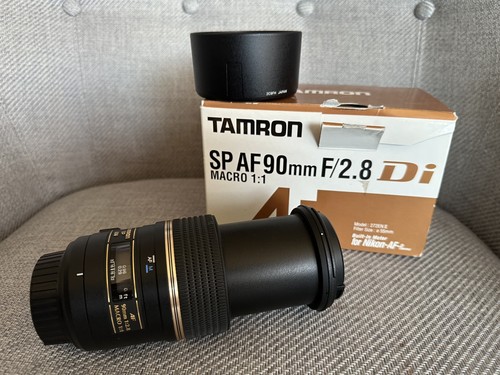 Tamron 90mm macro 1 - f2.8, 1:1